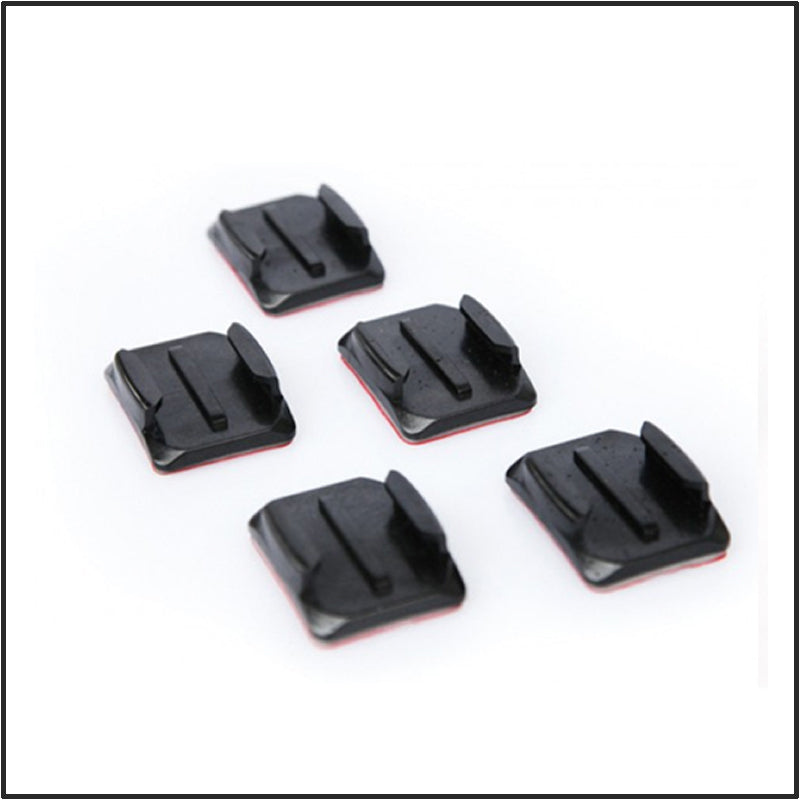 CURVED ADHESIVE MOUNT